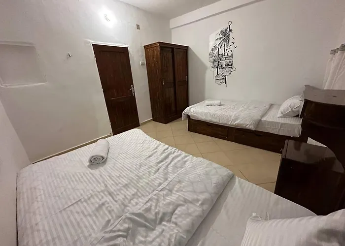 Chalet House In *
